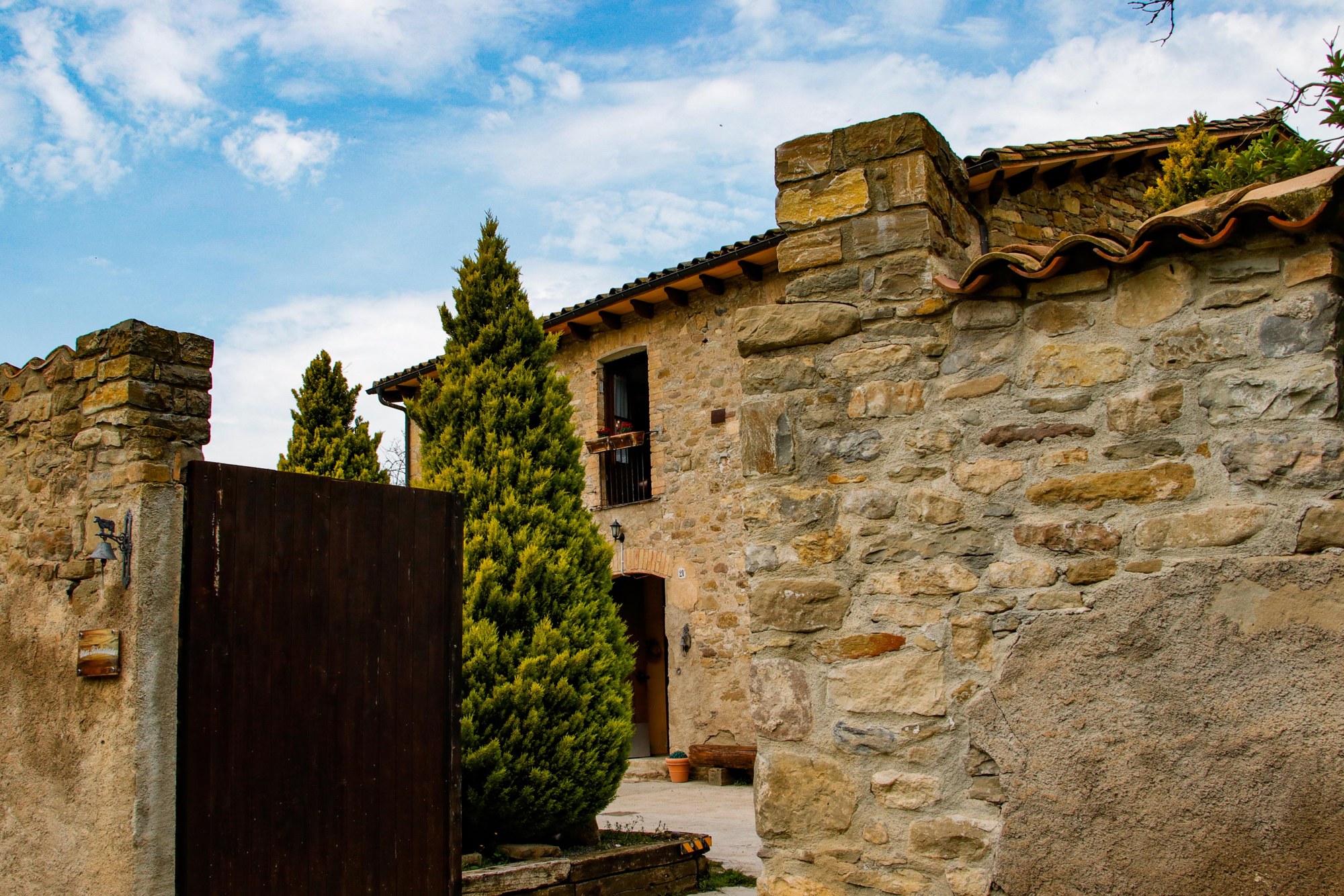 Façana de pedra de Mas Ribatallada